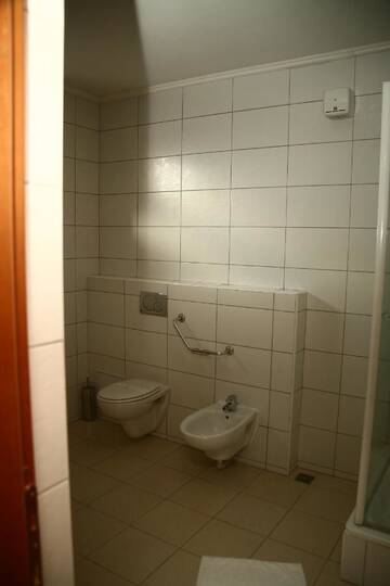 Фотографии Отель Euro House Hotel г. Бая-Маре (Румыния) №3 Фото Отель Euro House Hotel г. Бая-Маре 3