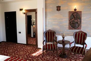 Фото номера Двухместный номер Делюкс с 1 кроватью Отель Castel Transilvania г. Бая-Маре 14