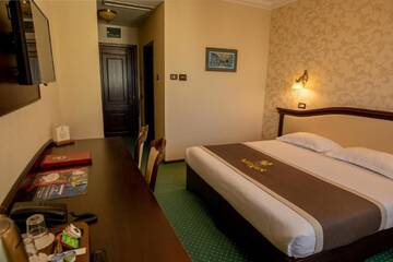 Фото номера Двухместный номер Делюкс с 1 кроватью Отель Magus Hotel г. Бая-Маре 9