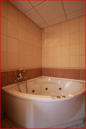 Фото номера Полулюкс Отель Hotel Mara г. Бая-Маре 6