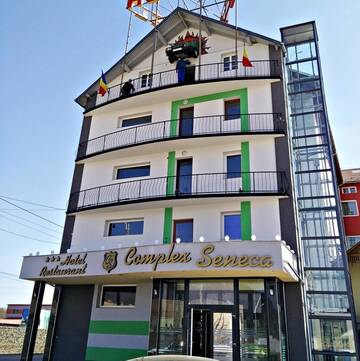 Фото Отель Hotel Seneca г. Бая-Маре 1