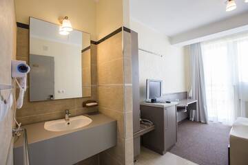 Фото номера Одноместный номер Отель Hotel Seneca г. Бая-Маре 3