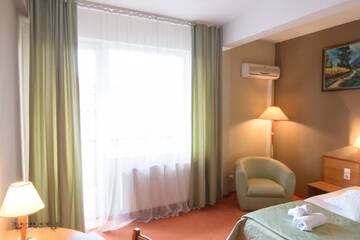 Фотографии Отель Hotel Rivulus г. Бая-Маре (Румыния) №3 Фото Отель Hotel Rivulus г. Бая-Маре 3